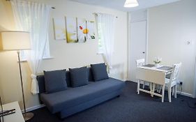 Central Studio In Quiet Area In Newbury, Self Check-In